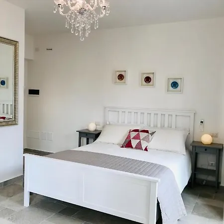 Almasarda Vendégház 4*