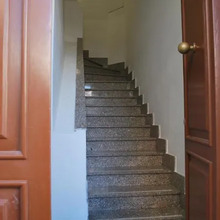 Guest house Almasarda